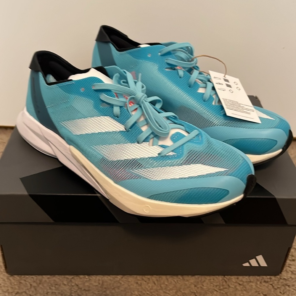 Adizero Adios 8 Women (Size: 7.5 US)